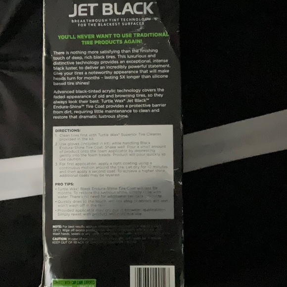 Turtle Wax- Black Endura Shine Tire Coat kit - Picture 3 of 3